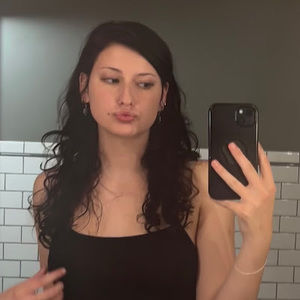 Meet your Posher, Ada